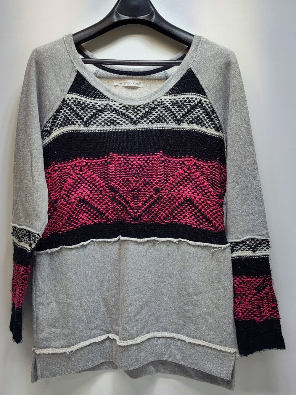 Maurices Women Size 1 Geometric Aztec Knit Long Sleeve Tunic Sweatshirt Top